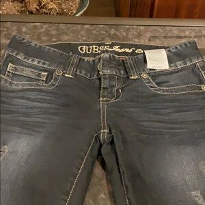 Women’s Guess skinny jeans